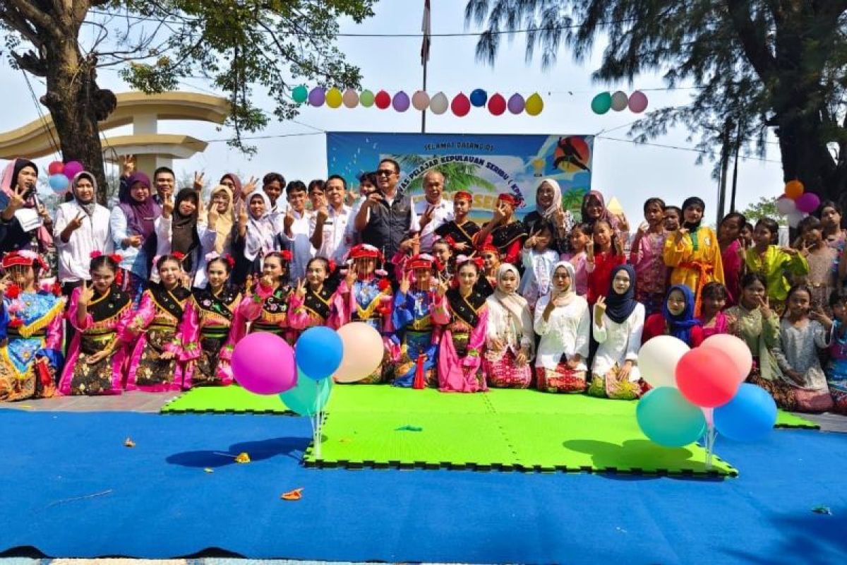 Student Canvas Programme Provides Creative Platform for Thousand Islands Pupils