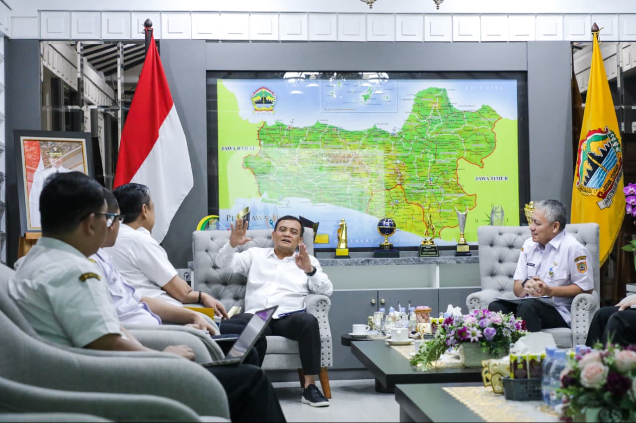 Central Java's Revola Programme Employs Drones and Drop Irrigation to Revive Idle Land
