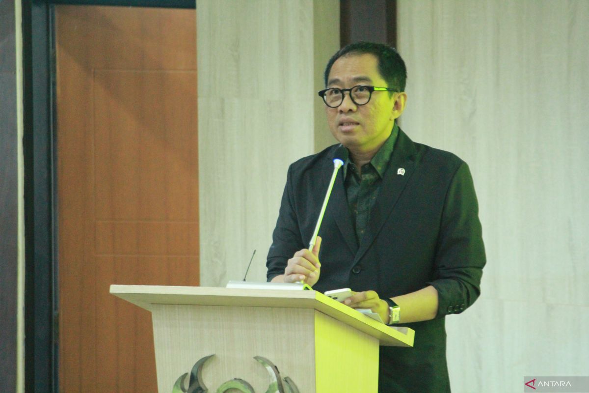 Deputy Minister Urges Textile Industry Restructuring and Tech Adoption to Boost Global Competitiveness