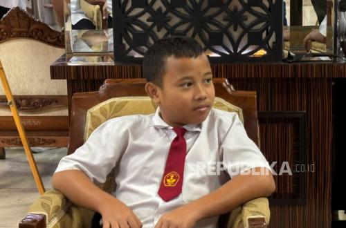 Boy from Boyolali Finds Vulnerability in NASA's Cybersecurity System, Receives Award