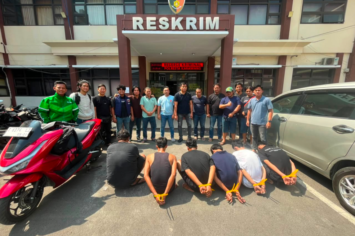 Three Beggars Arrested in Karawang, Two Others Remain at Large