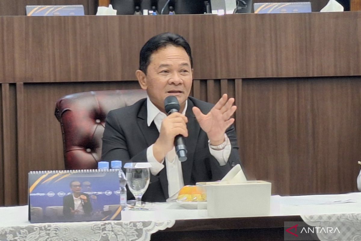DKPP Issues Stern Warning to KPU Member Over Helicopter Use