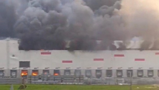 Ukraine Targets Russian Logistics Weakness, Putin Reportedly Concerned About Defeat