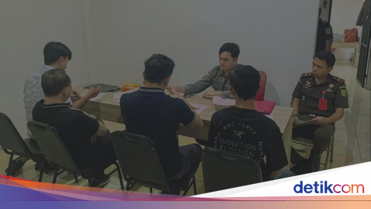 Bekasi Council Member Named Suspect in Assault Case