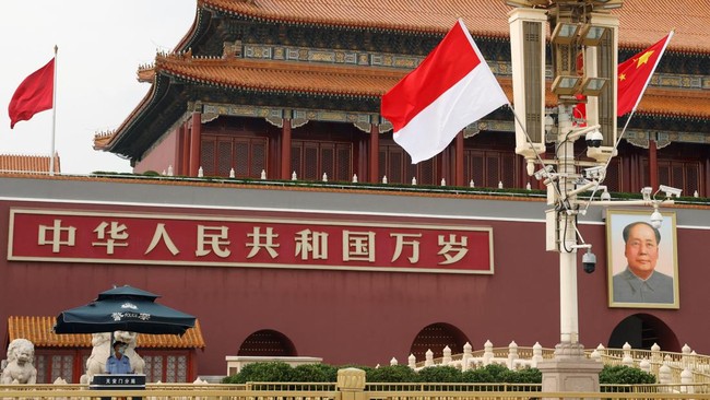 Hong Kong Media Highlights Indonesia-China Relations, Flags 'Resource Nationalism' Challenge