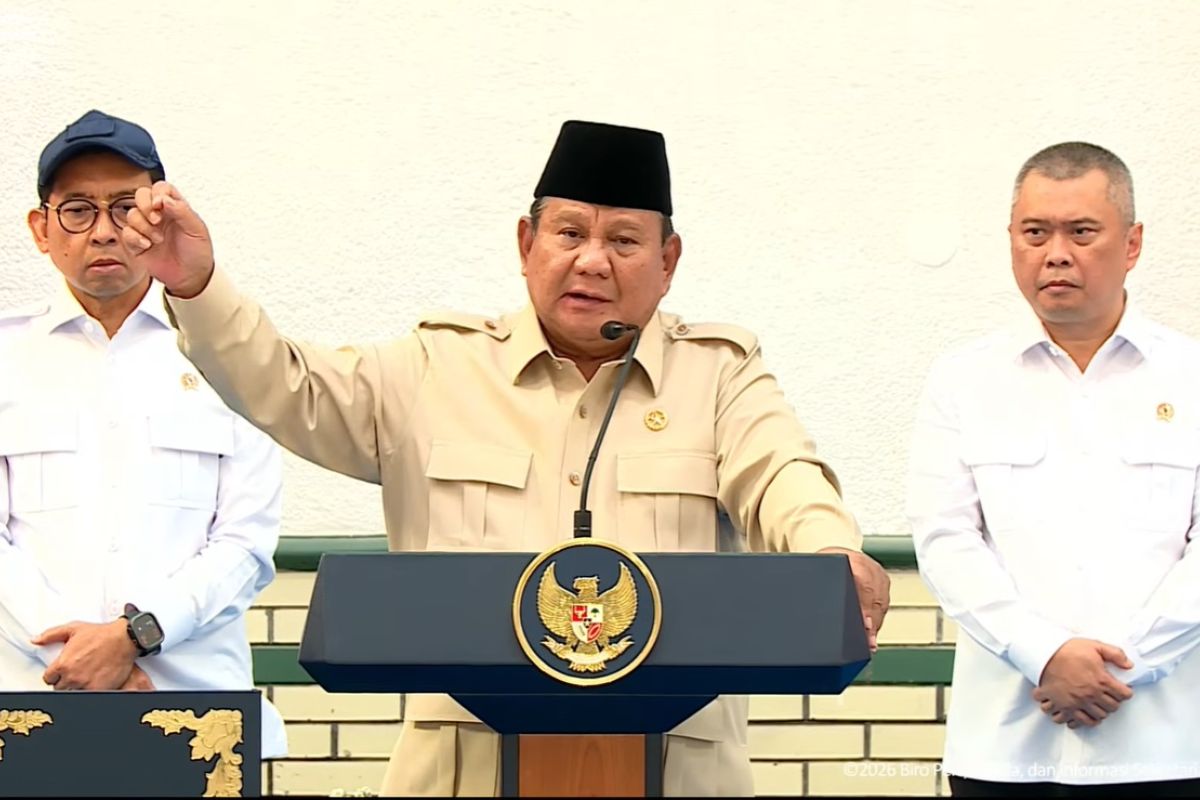Prabowo Targets Solving Indonesia's Waste Problem Within One Year