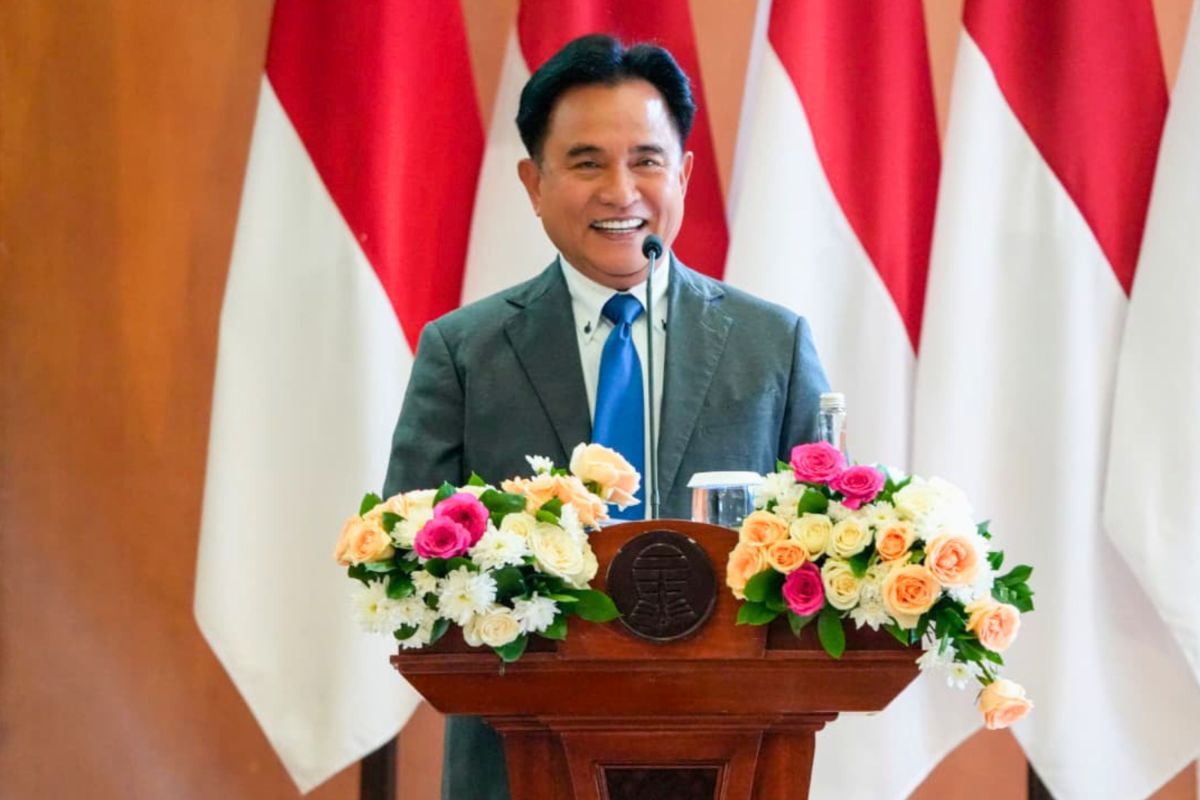 Innovation and Integrity Key to Building a Globally Competitive Indonesian Generation, Says Yusril