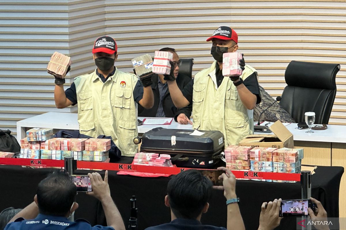 KPK Seizes Rp2.7 Billion in Evidence Related to Pemalang Regent Sting Operation