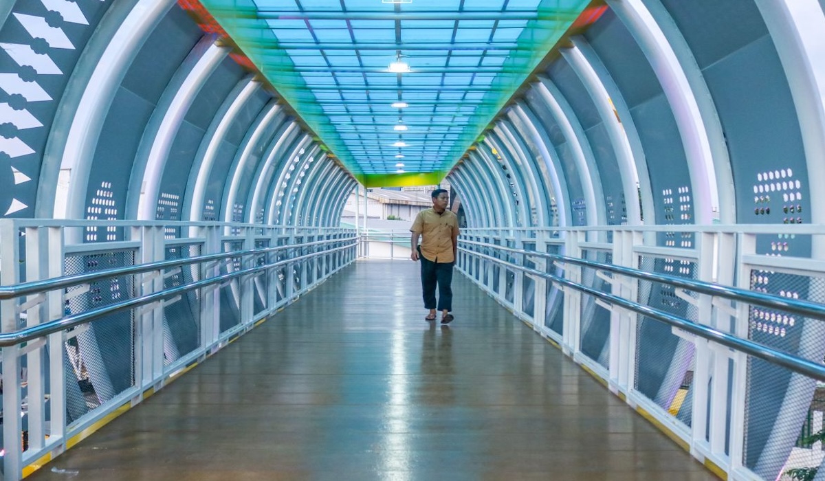 JIS Visitors Quadruple Thanks to Ancol Bridge and KRL Station
