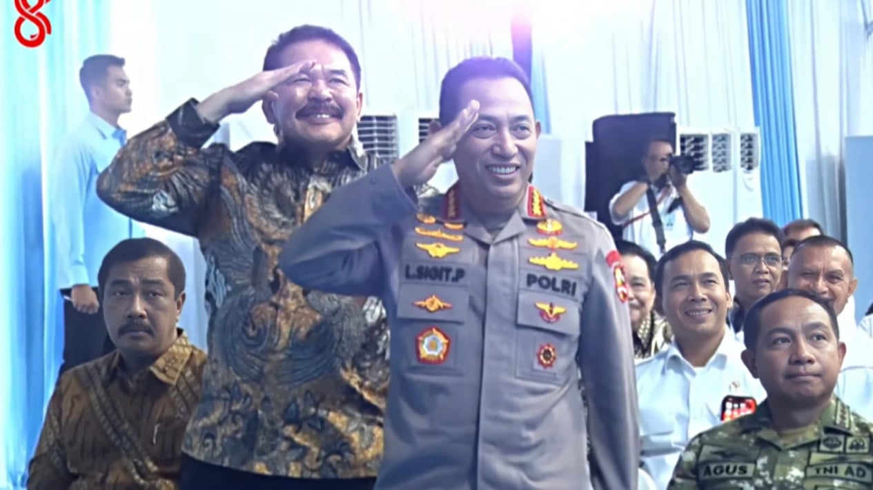 Prabowo Greets Attorney General and Police Chief Simultaneously: Always Close Together