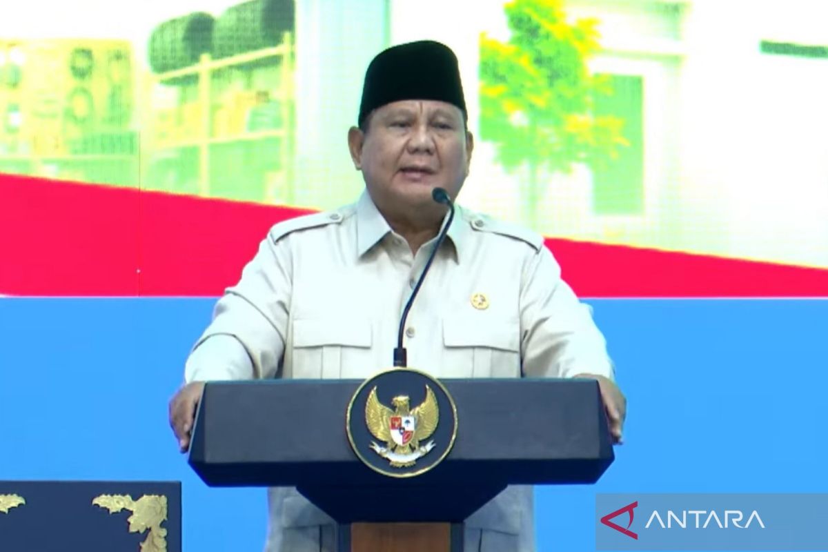 President Prabowo Targets End of Indonesia's Waste Problem by 2027