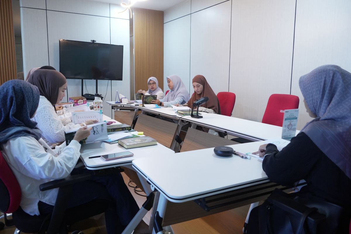 Pelindo Regional 4 Strengthens Workers' Spiritual Development Through Quran Programme