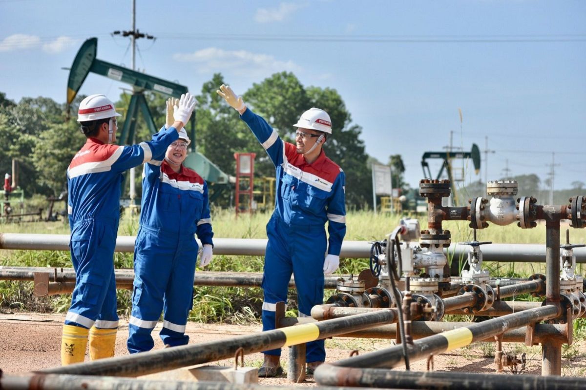 PHE records oil and gas production of 935,000 barrels of oil equivalent per day