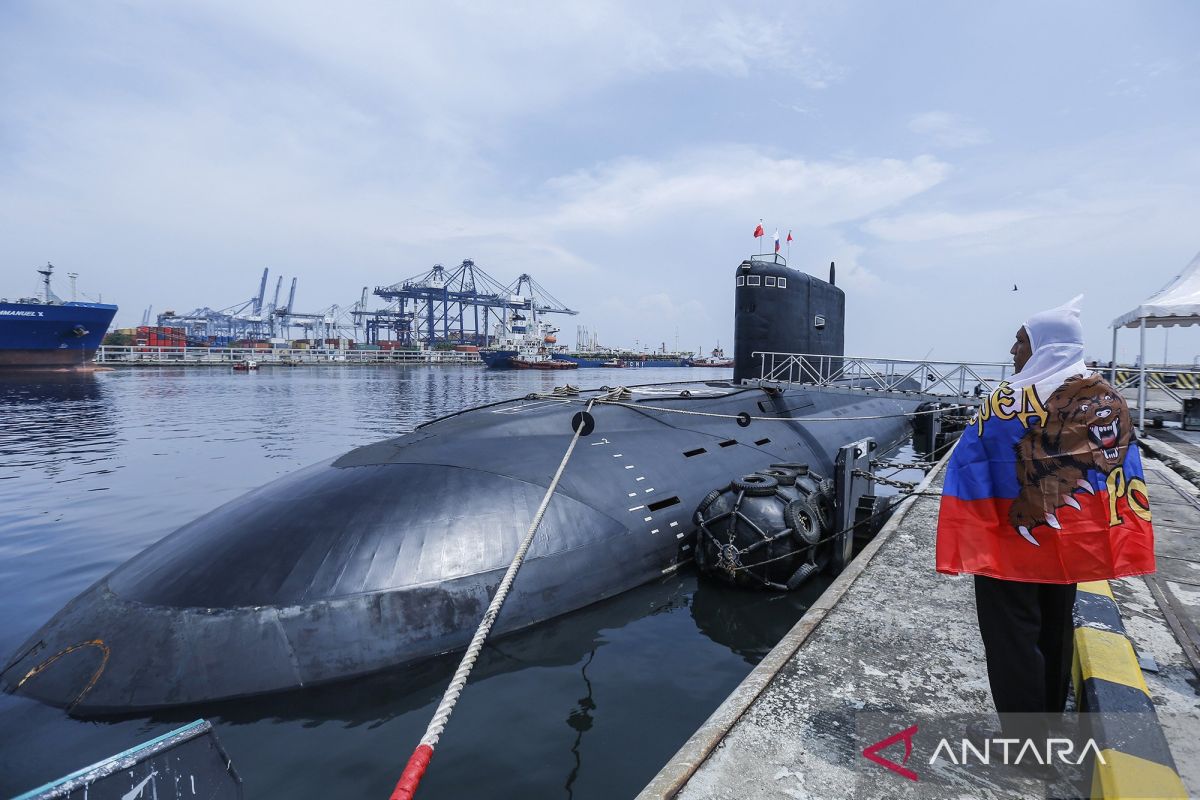 UK Invests £8.4 Billion in Nuclear Submarines