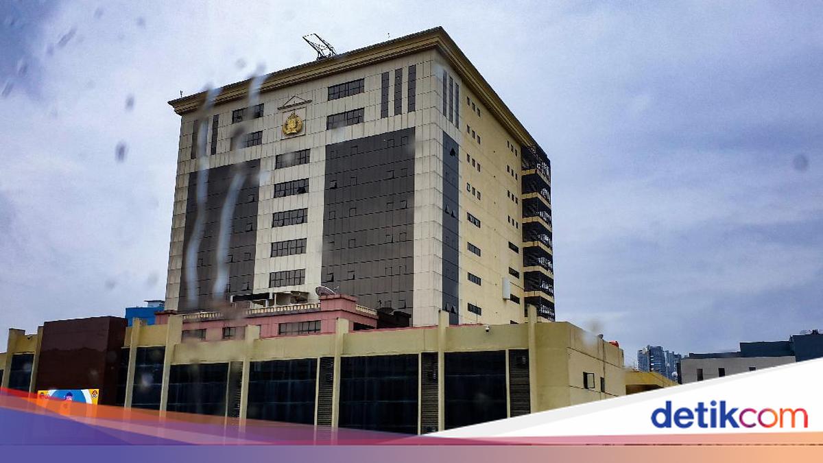 National Police Chief Rotates 14 Regional Police Chiefs: From Padang to Raja Ampat