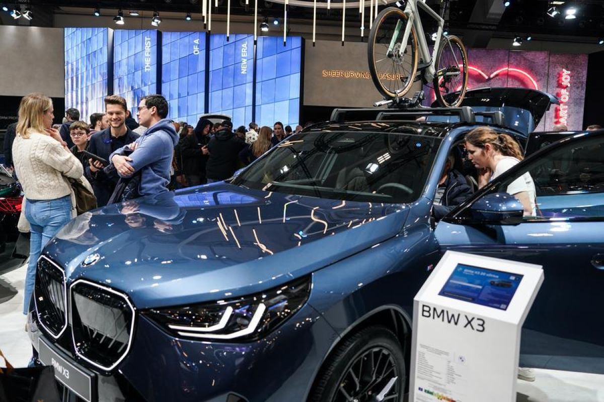 BMW Operating Profit Drops by Almost 40 Per Cent in First Half of 2026