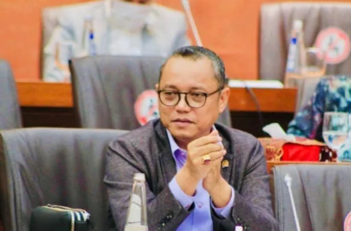 Deddy Sitorus Reported to House Ethics Council After Calling Meeting a 'Circus'