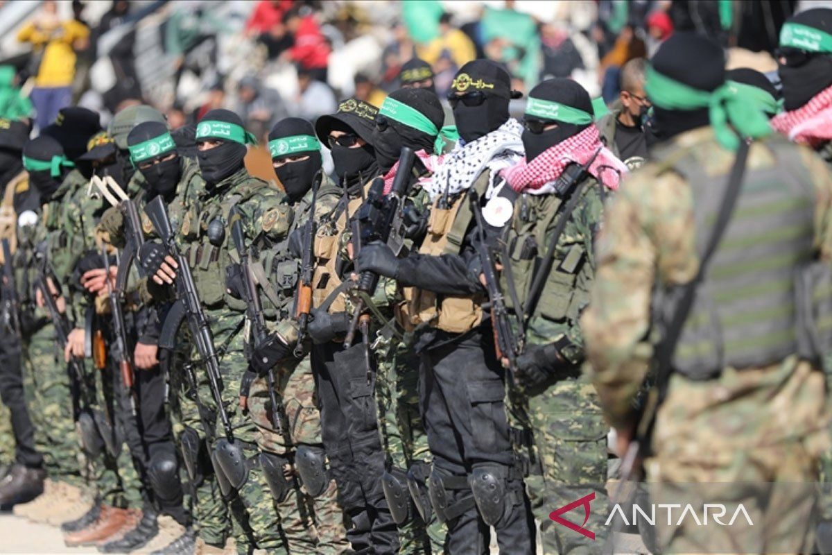 Media Report: Hamas Agrees to Begin Surrender of Heavy Weaponry