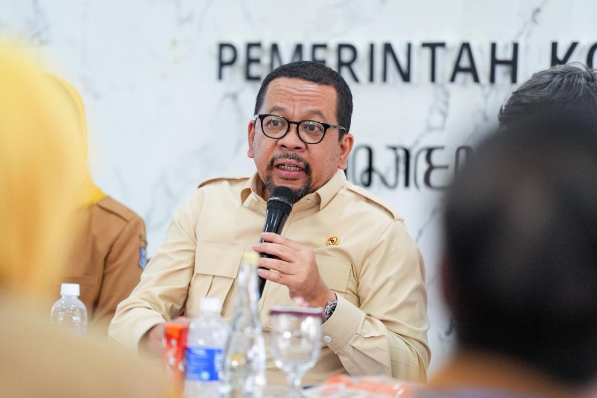 Qodari states public opinion surveys serve as government evaluation material