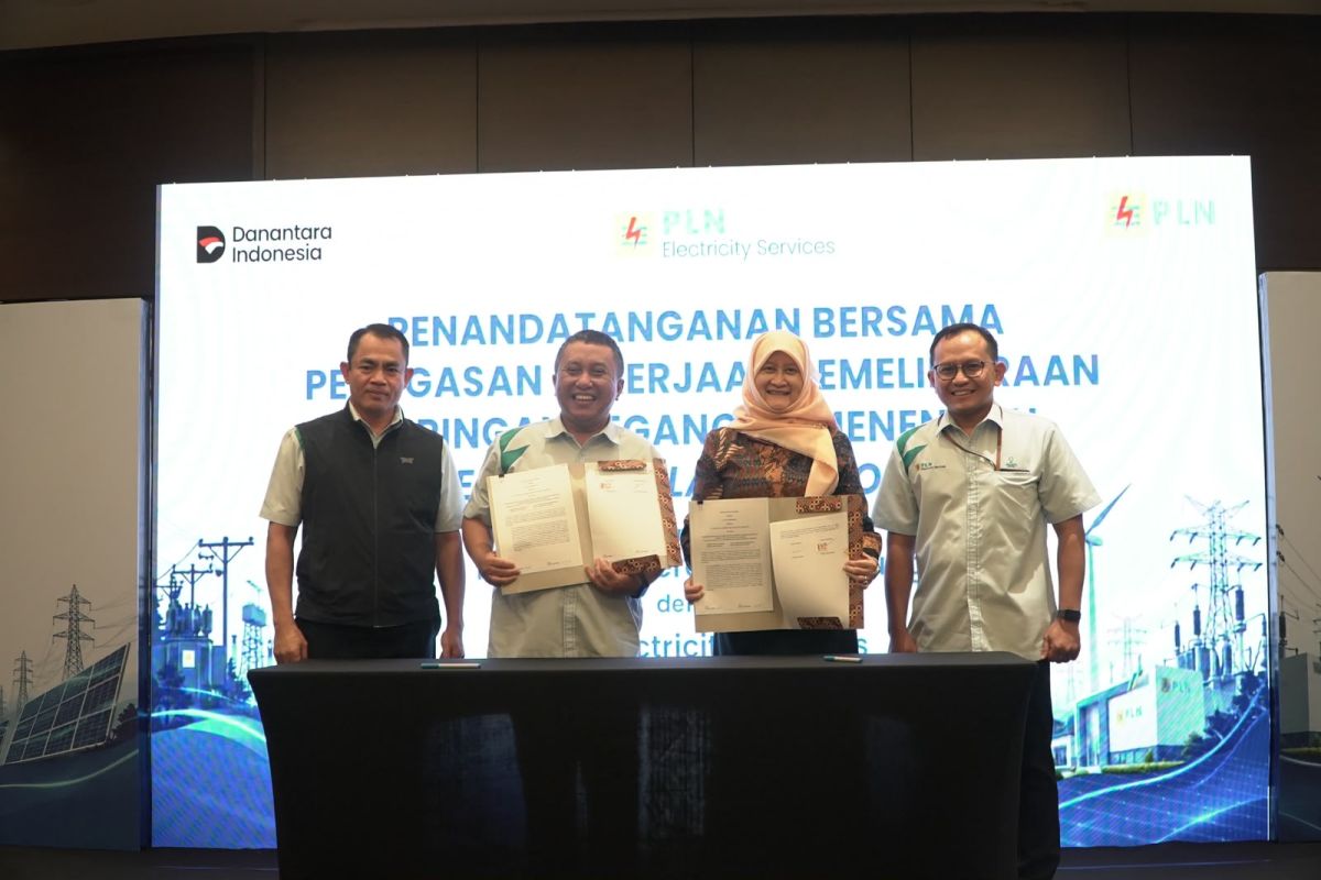 PLN Lampung introduces new technology for electrical maintenance