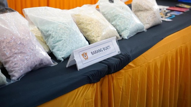 Bareskrim Pursues Major Network Behind Pilot Carrying 70,000 Ecstasy Pills