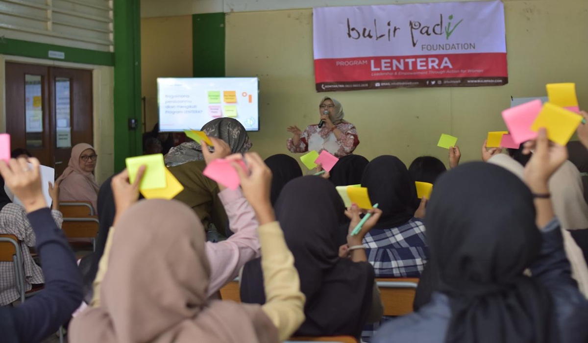 LENTERA Programme Boosts Job Readiness for Underprivileged Young Women in Banten
