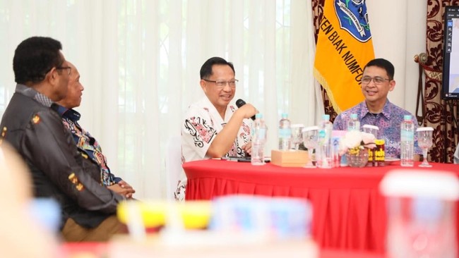 Accelerating E-Government Integration to Strengthen Accuracy of Social Assistance Distribution