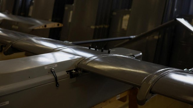 'Cosa Nostra' in Action! Looting 800,000 Weapons and War Drones