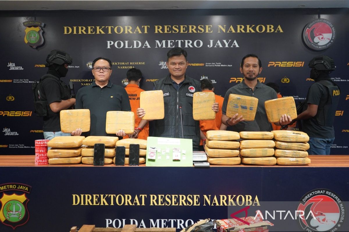 Metro Jaya Regional Police Uncover 27.96 kg Cannabis Distribution in East Jakarta