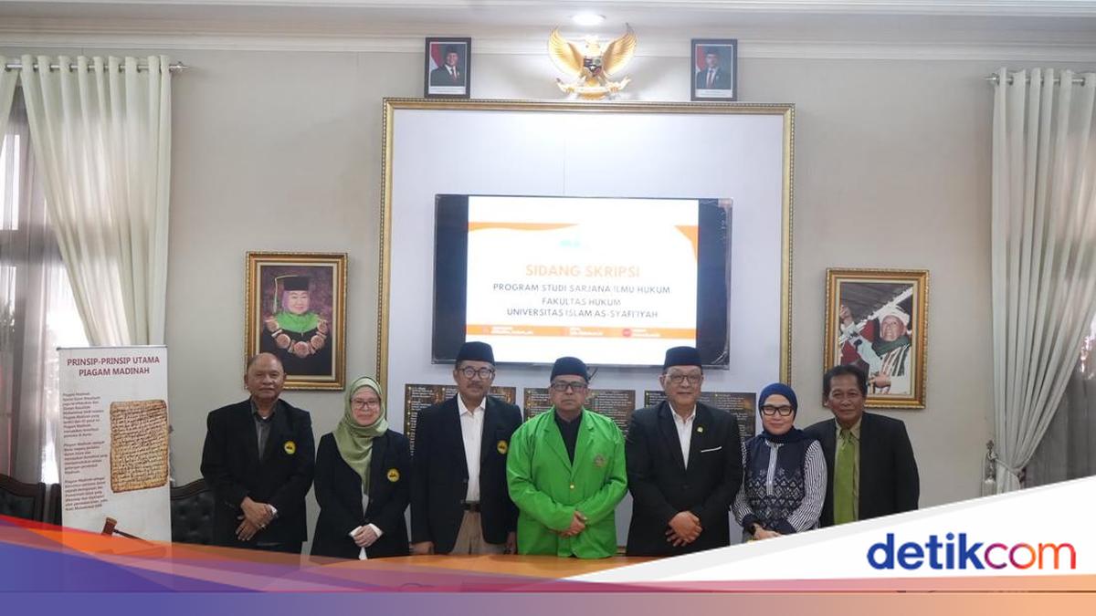 UIA Rector Praises Academic Quality of Ahmad Haikal Hasan's Thesis