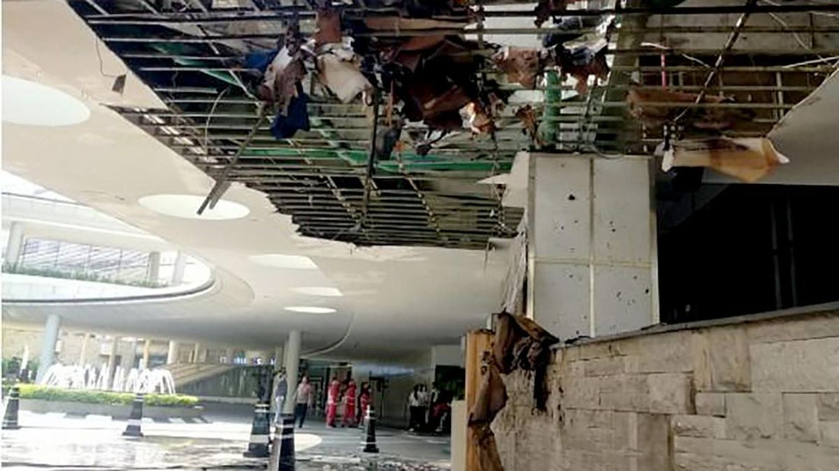 Police to Deploy Forensic Laboratory to Investigate Pullman Hotel Fire in West Jakarta