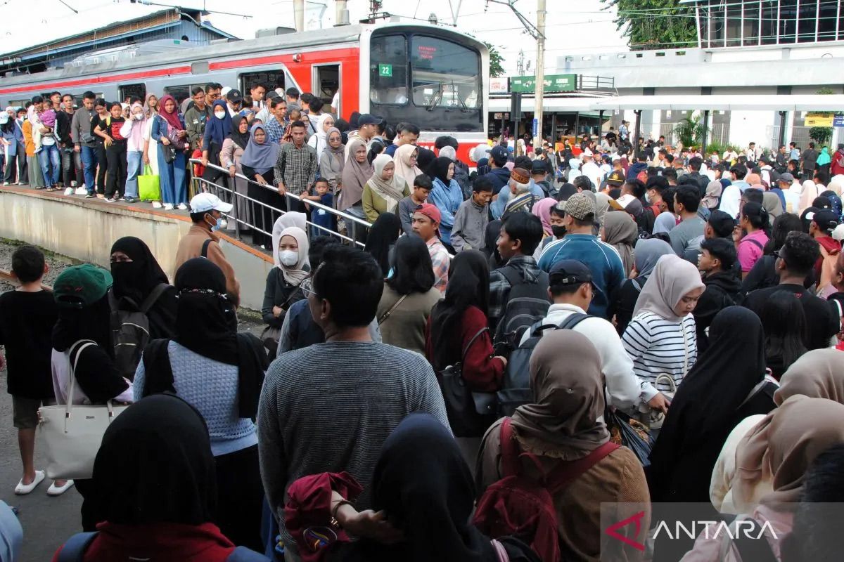 KAI: Jabodetabek Commuter Line served 178 million trips from January to June