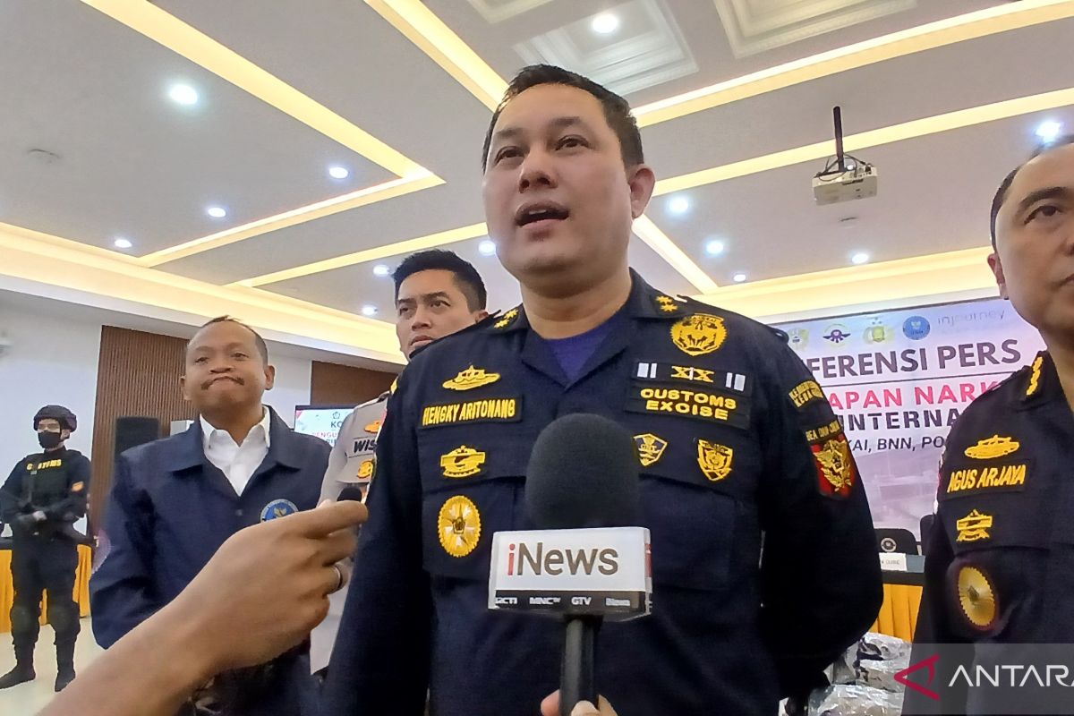 Soekarno-Hatta Customs Intensifies Inspection of Flight Crew Baggage