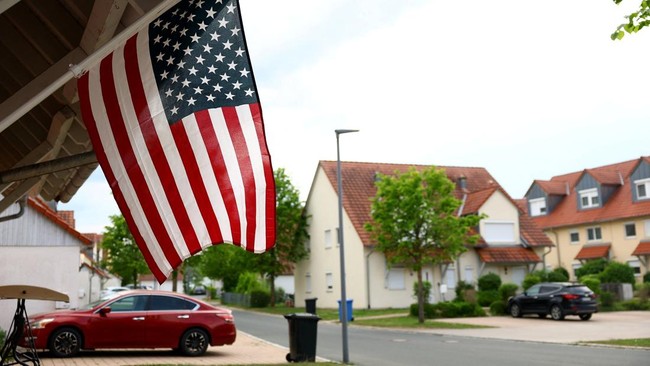 US Inflation Drops Not Just Due to Fuel Prices, The Fed Holds Its Breath
