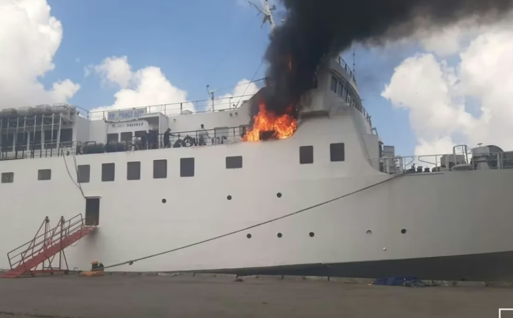 KM Prince Soya Catches Fire in Samarinda, Port Authority Ensures Passenger Safety
