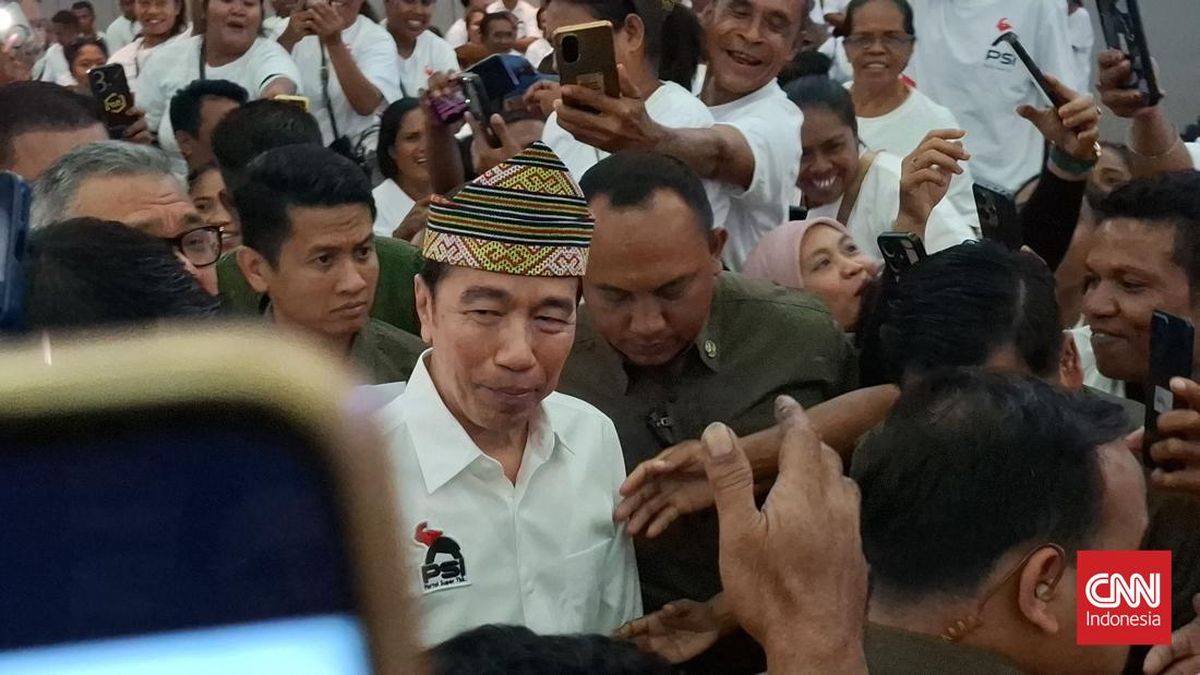 Jokowi to PSI Cadres in NTT: We are Heading Towards a Great Victory in 2029