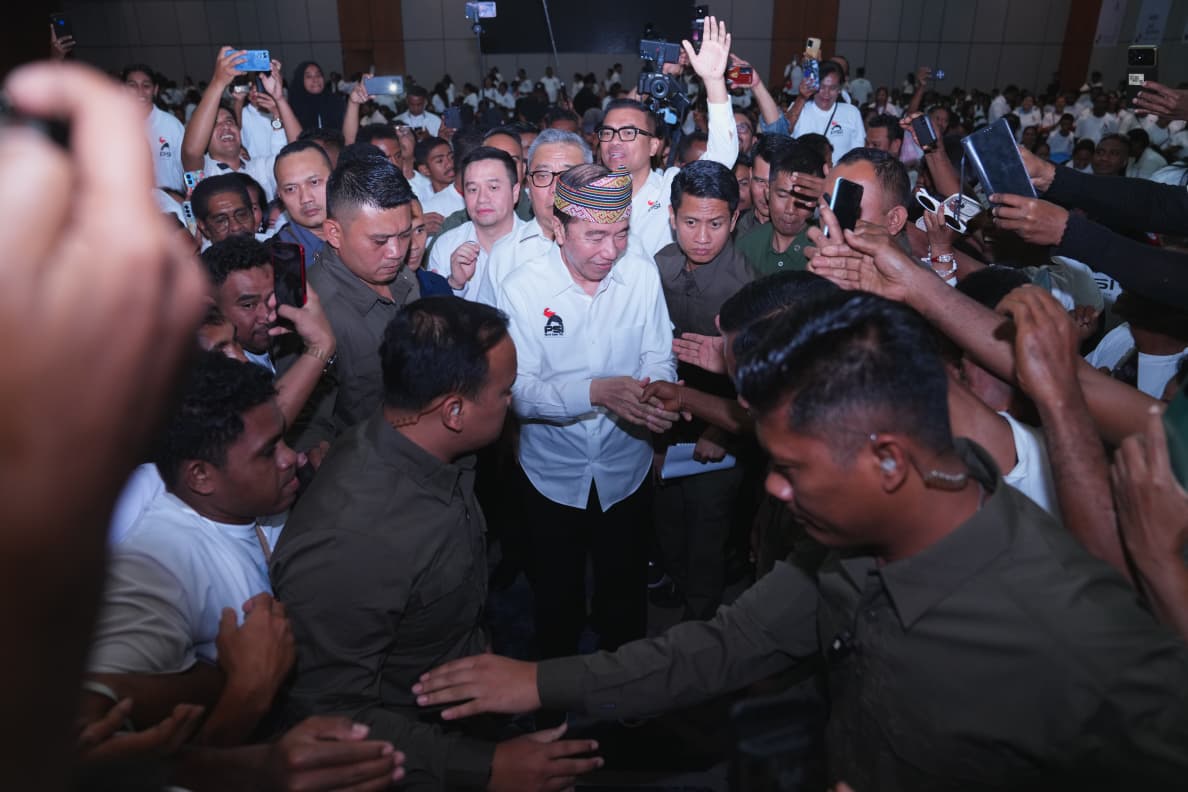 Attending PSI Regional Coordination Meeting in Kupang, Jokowi: If Stuck, You May Come to Solo