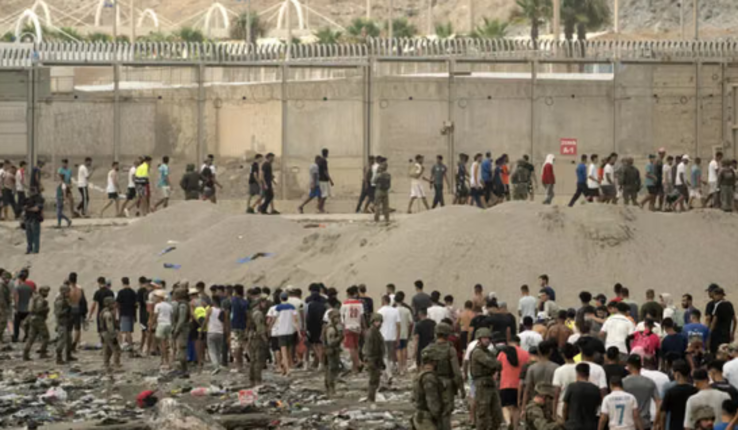 Tens of Thousands of Immigrants Return to Morocco from Ceuta Following Mass Crossing