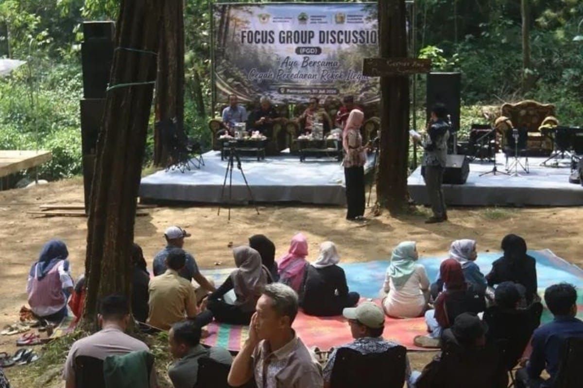 Pekalongan Regency and Tourism Groups Strengthen Campaign Against Illegal Cigarettes