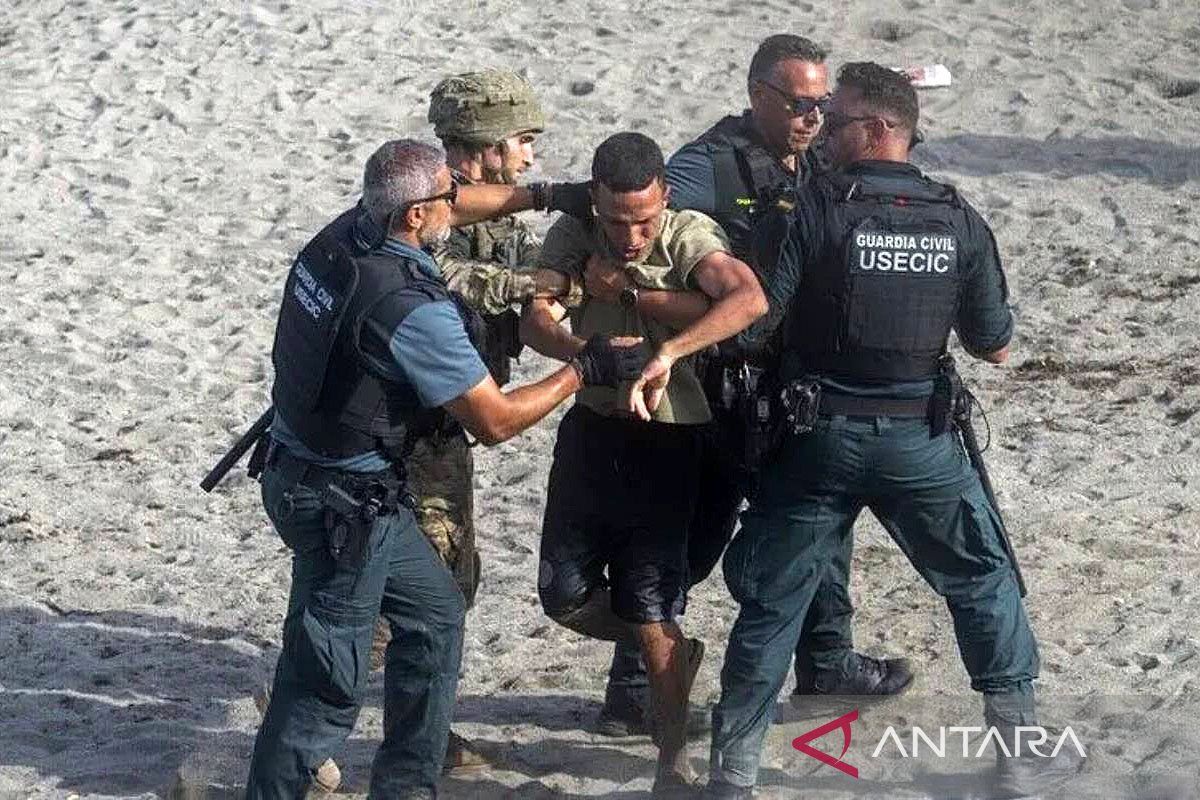 Illegal migrants in Ceuta go into hiding to avoid deportation
