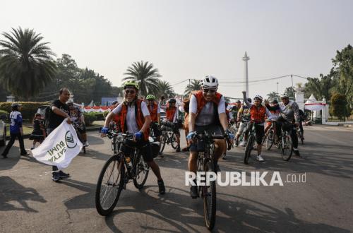 1,700 Kilometre Cycling Expedition Aims to Protect Sumatran Forests and Orangutans