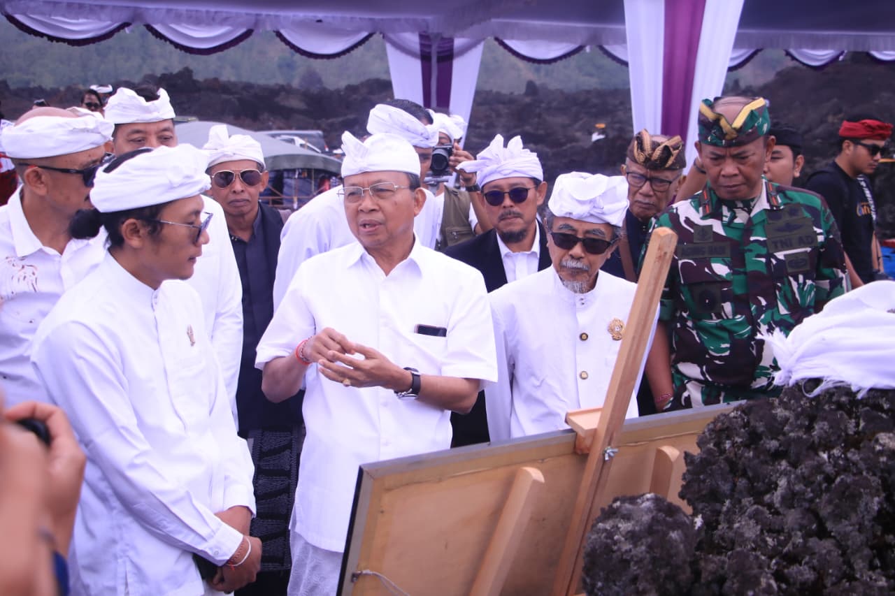 Tumpek Krulut Celebration: Governor Koster Directs Simultaneous Free Healthcare Services Across Bali