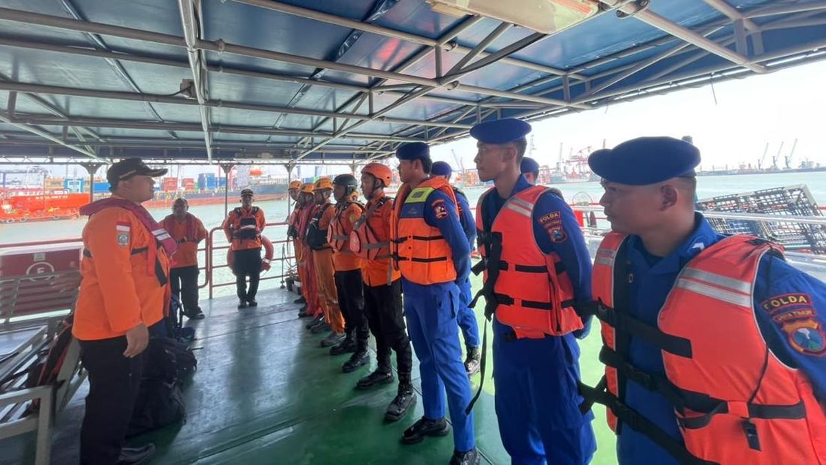 Four Passengers Reported Dead in Mutiara Sentosa Ship Fire