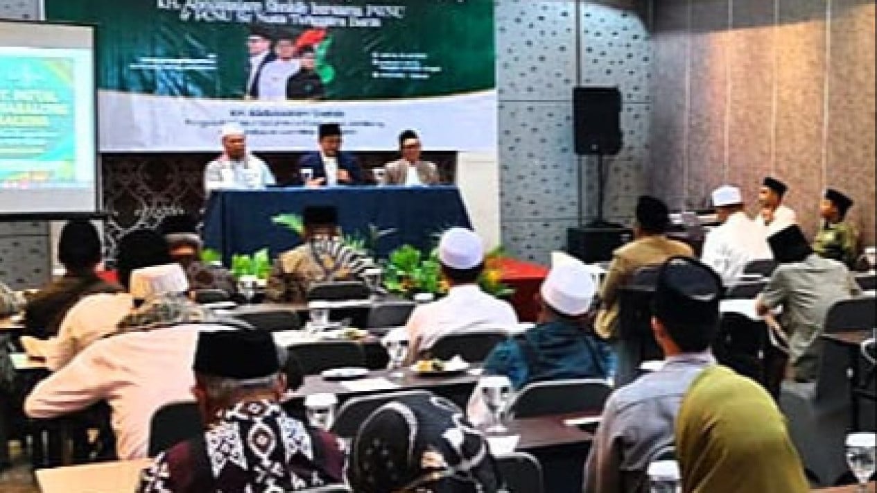Visiting PWNU-PCNU NTB, Gus Salam Highlights Halal Tourism Potential for Community Economic Independence
