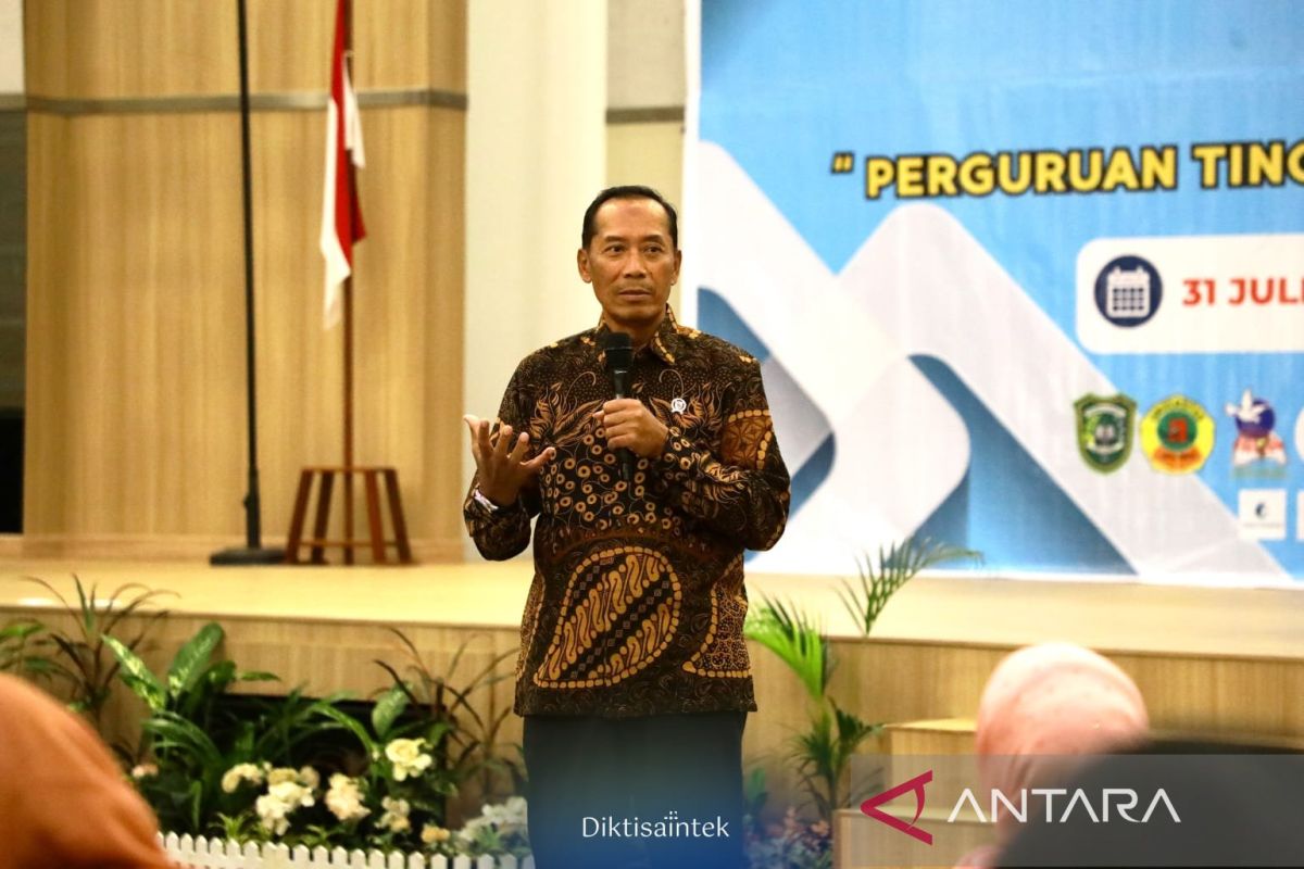 Govt calls university consortiums to solve local issues