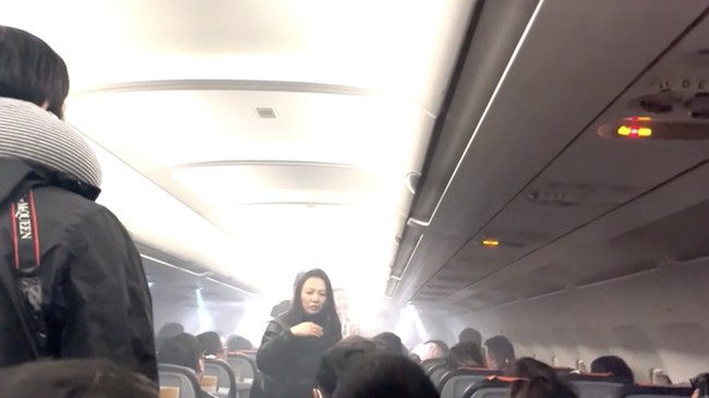Due to Frequent Fires, 7 Airlines Prohibit Carrying Power Banks on Flights