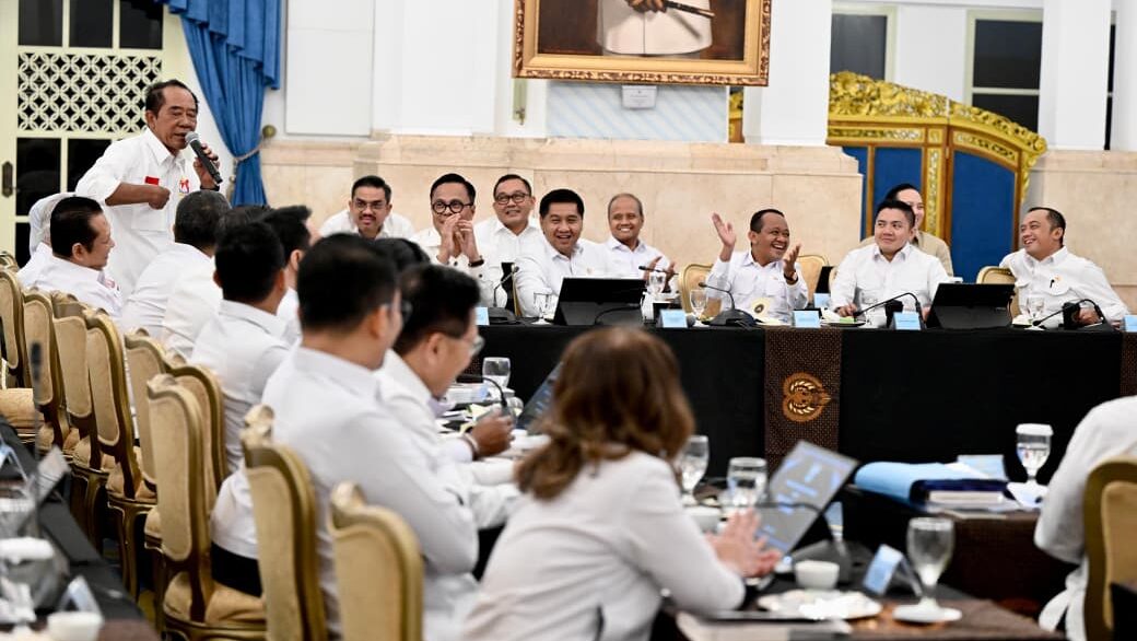 Entrepreneurs Praise Prabowo: Economic Transformation or the Risk of Excessive Proximity?