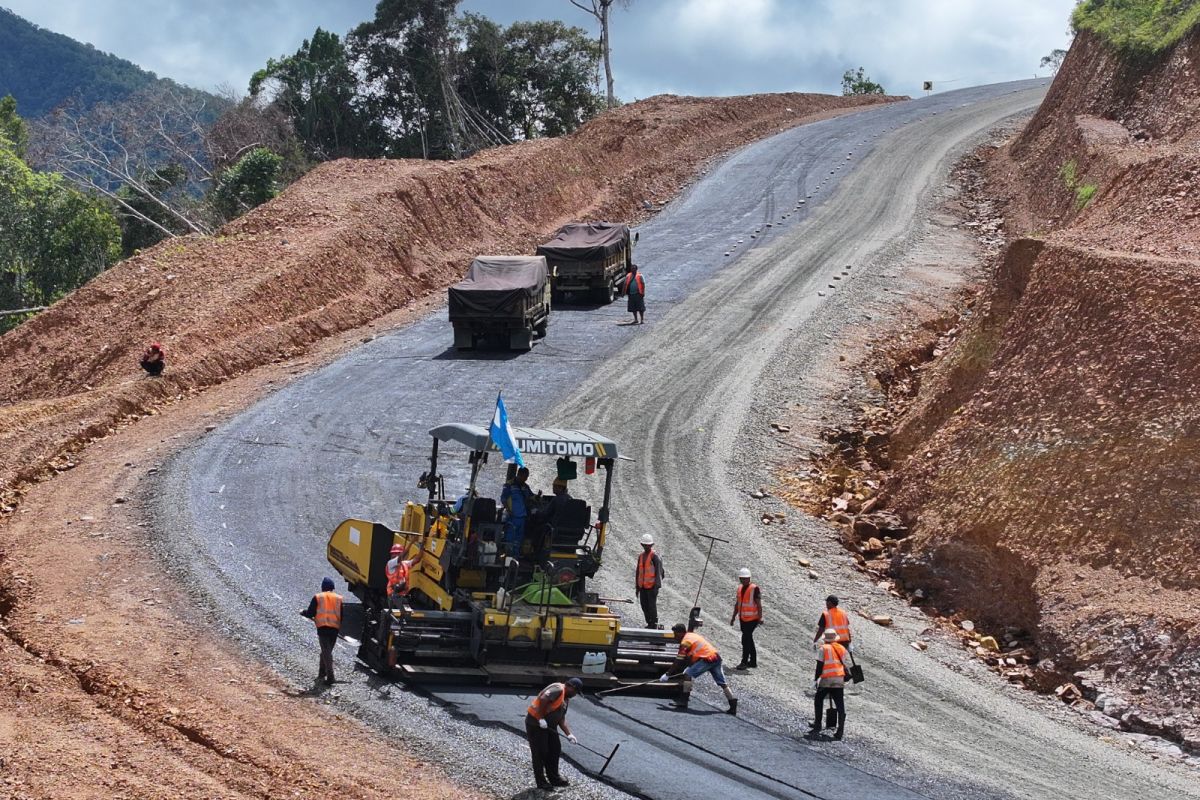 PU Ministry Continues Trans Papua Road Construction on Jayapura–Wamena Section