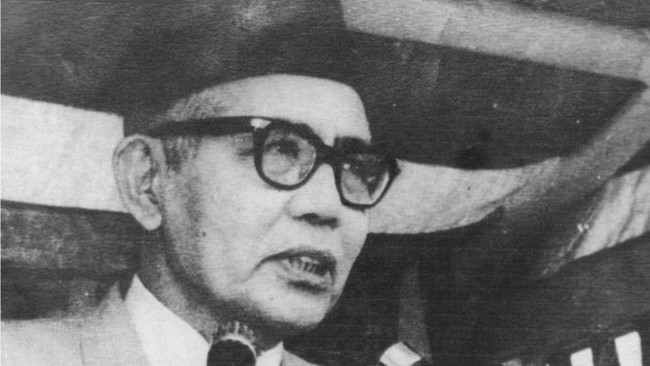 Why Former Indonesian Minister Mohammad Natsir Refused a Luxury Car Gift from the Saudi King