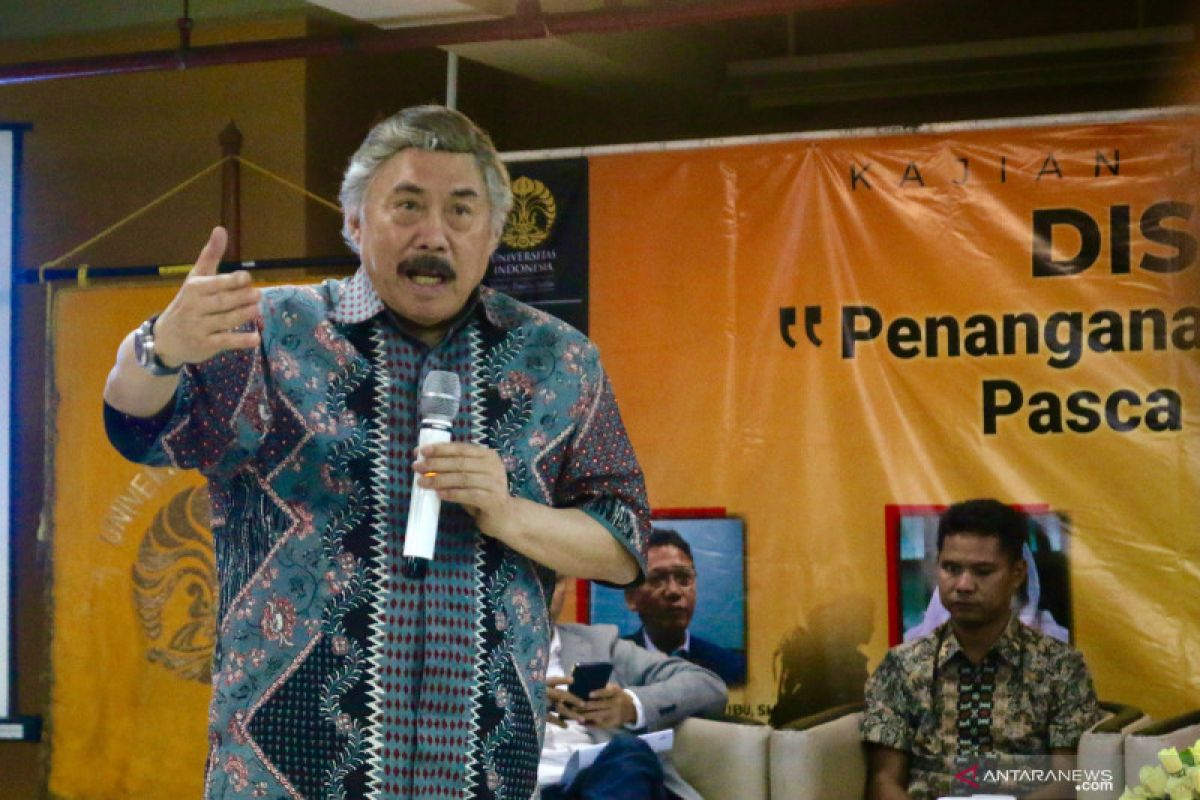 Gayus Lumbuun: Resolving Jokowi's Diploma Case Through Administrative Court Is Highly Appropriate